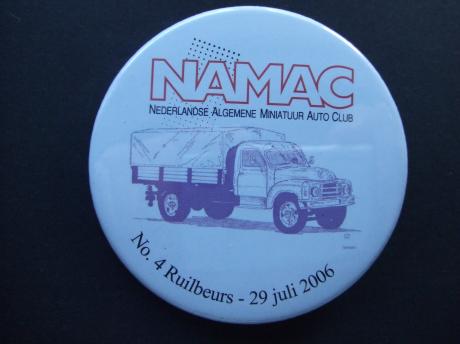 NAMAC ruilbeurs voor miniatuurauto's in Houten,oude Hanomag vrachtwagen( Duits fabrikant van treinen, auto's, vrachtwagens, tractoren, grondverzetmachines  No.4 ,29-7-2006